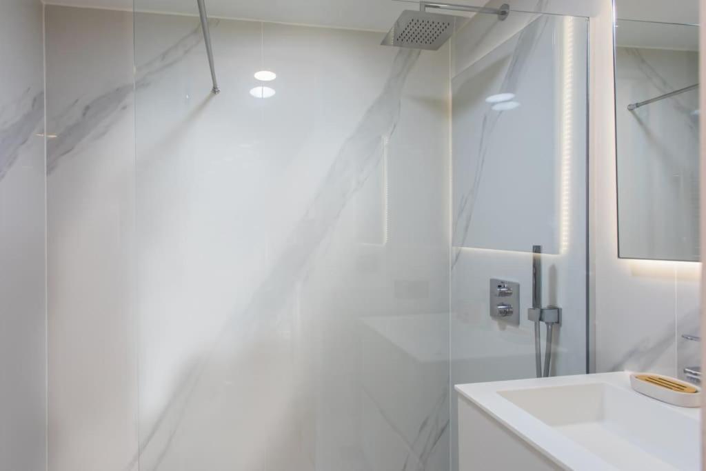 #11 Alex Suite Terrace Parking Ac 2 Bdr 5Mins To Sea Saint-Jean-Cap-Ferrat Exterior photo