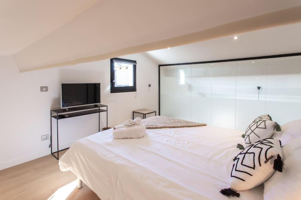 #11 Alex Suite Terrace Parking Ac 2 Bdr 5Mins To Sea Saint-Jean-Cap-Ferrat Exterior photo
