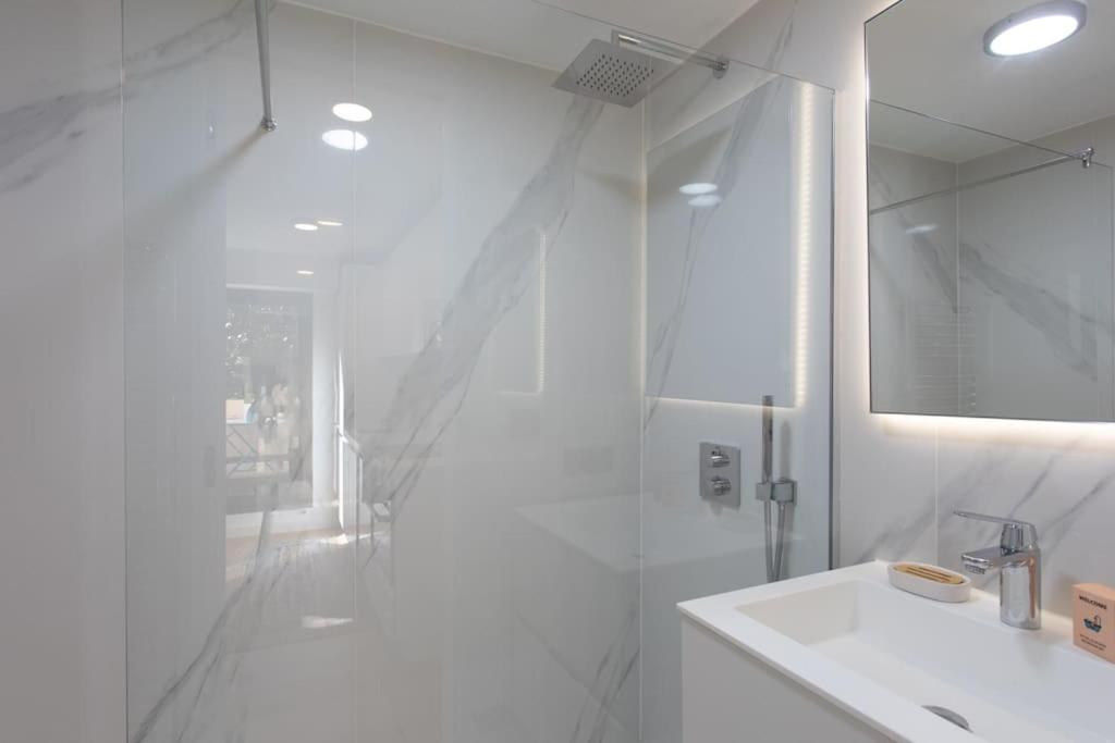 #11 Alex Suite Terrace Parking Ac 2 Bdr 5Mins To Sea Saint-Jean-Cap-Ferrat Exterior photo